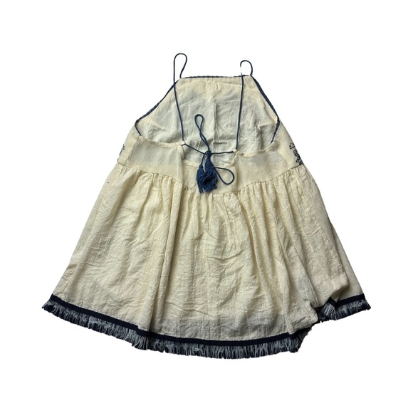 Embroidered TOP !! - Picture 3 of 10